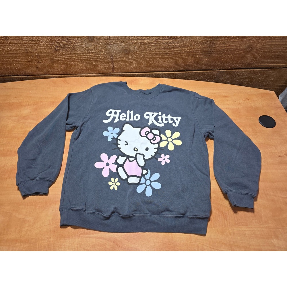 Hello Kitty Sanrio Charcoal Gray Floral Graphic Crewneck Sweatshirt Large